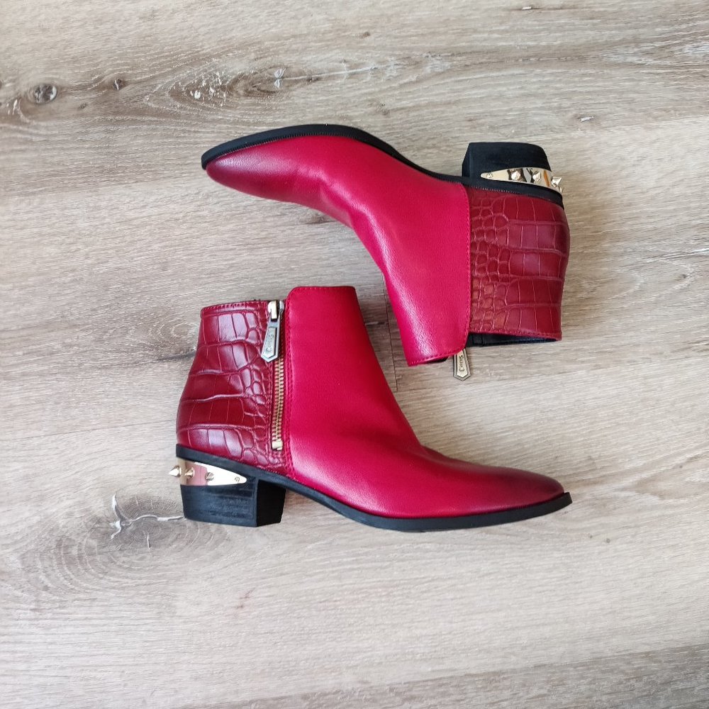 Circus by Sam Edelman Highland Studded Boots